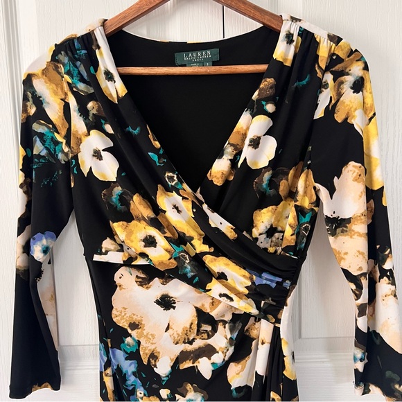 Ralph Lauren Black Yellow multi Floral Ruched Faux Wrap Dress V Neck Size 2 - Picture 14 of 17